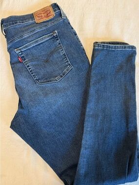 Levi's  720 Women's Super Skinny Jeans - Dark Blue Denim Size 33